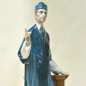 РЕДКОСТЬ! Большая Коллекционная Фарфоровая статуэтка «Юрист» Lladro, Испания - 1974 год.
