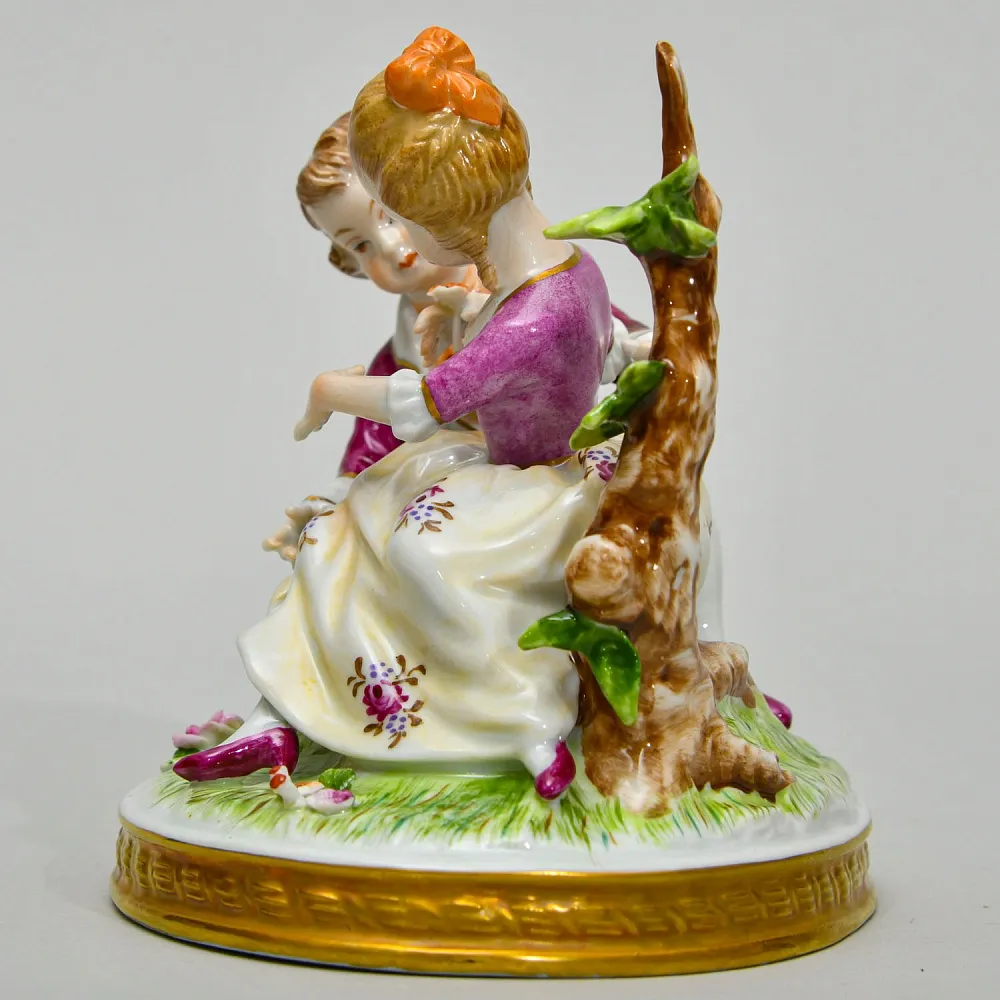 Коллекционная Фарфоровая статуэтка «Дети, Первое свидание», Unterweissbach Германия, 1958 - 1976 годы.
