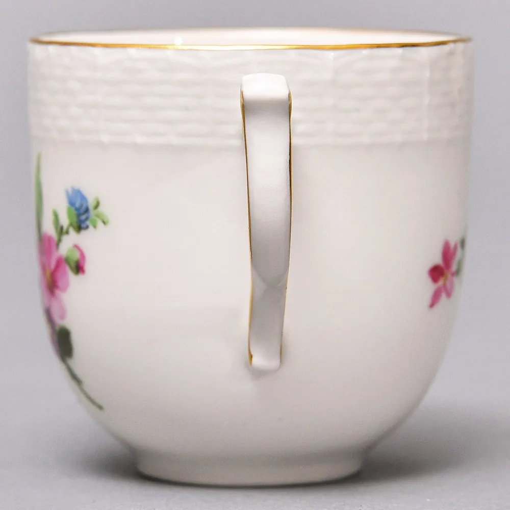 Коллекционная Кофейная пара «Цветы и бабочки», Фарфор KPM Berlin Германия, первая половина ХХ века. 