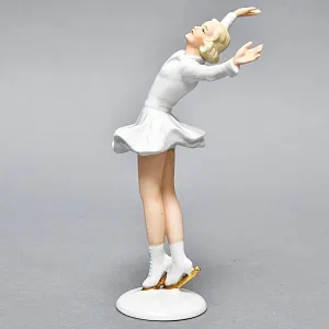 Коллекционная Фарфоровая статуэтка «Девушка фигуристка», Schau Bach Kunst Германия, 1953 - 1962 годы.