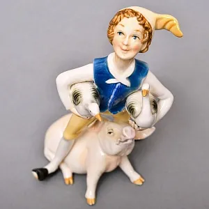 Коллекционная Фарфоровая статуэтка «Мальчик с гусями и поросенком», Karl Ens Германия.