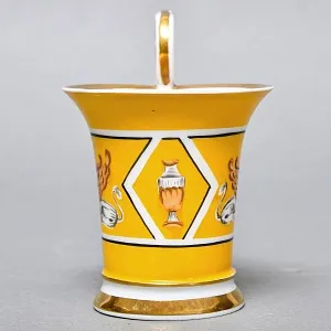 Антикварная Кофейная пара «Гриффоны», Фарфор Dressel & Kister Passau Германия, 1900 - 1922 годы. 