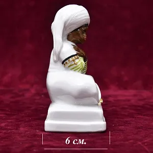 Коллекционная Фарфоровая статуэтка «Восточный Паж», Karl Ens Германия, первая половина ХХ века.