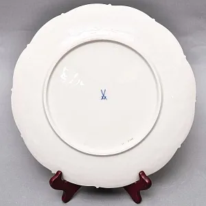 Коллекционное Фарфоровое Блюдо - Тарелка «Букет с тюльпаном и розой», Кобальт, MEISSEN Германия - 1970 год.