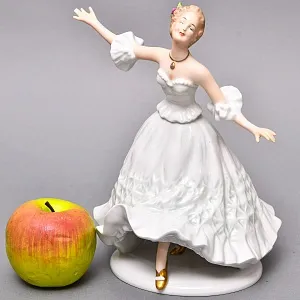 Большая Коллекционная Фарфоровая статуэтка «Танцовщица», ВАЛЕНДОРФ - WALLENDORF  Германия.