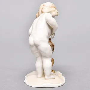 Коллекционная Фарфоровая статуэтка «Девочка и кролик», Hutschenreuther Германия,1955 - 1968 годы.