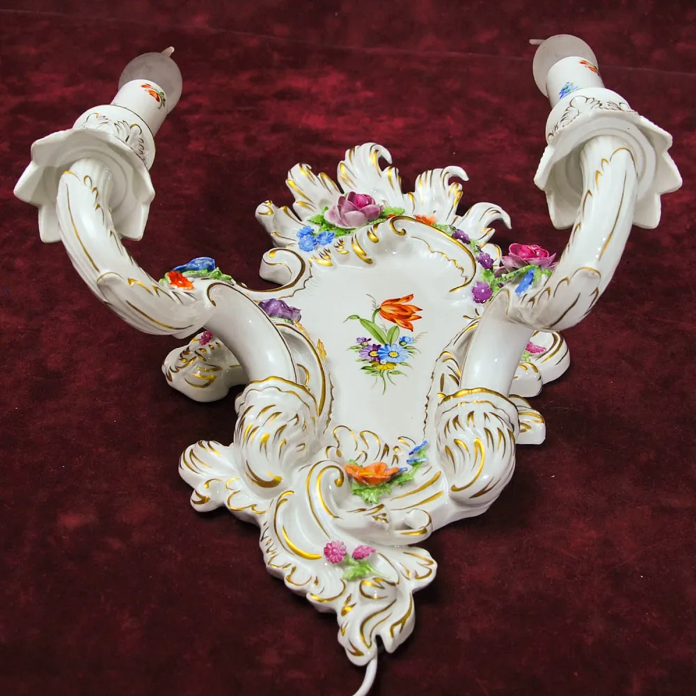 Парные Настенные Электрические Бра - Канделябры, Фарфор PLAUE Von Schierholz Германия.