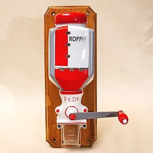 Винтажная Настенная Ручная Кофемолка в стиле АРТ-Деко, Голландия PeDe, середина ХХ века..