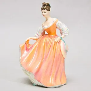 Коллекционная Фарфоровая статуэтка «Прекрасная Леди», Royal Doulton Англия.