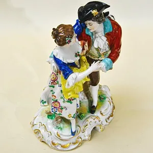 Антикварная Фарфоровая Статуэтка «Танцующая пара», VOLKSTEDT Германия -30 -е годы ХХ века.