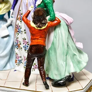 Антикварная Статуэтка «Неожиданное Угощение», Фарфор, Dressel & Kister Passau Германия, 1907 - 1922 гг. 