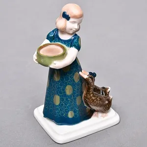  Антикварная Фарфоровая статуэтка «Девочка с утками», ROSENTHAL Германия, первая половина ХХ века.