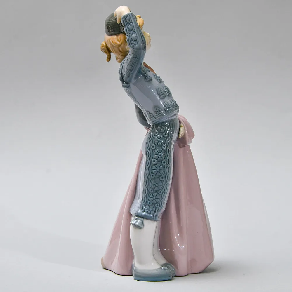 Коллекционная Фарфоровая Статуэтка «Маленький Матадор», Lladro Испания - 1980 год.