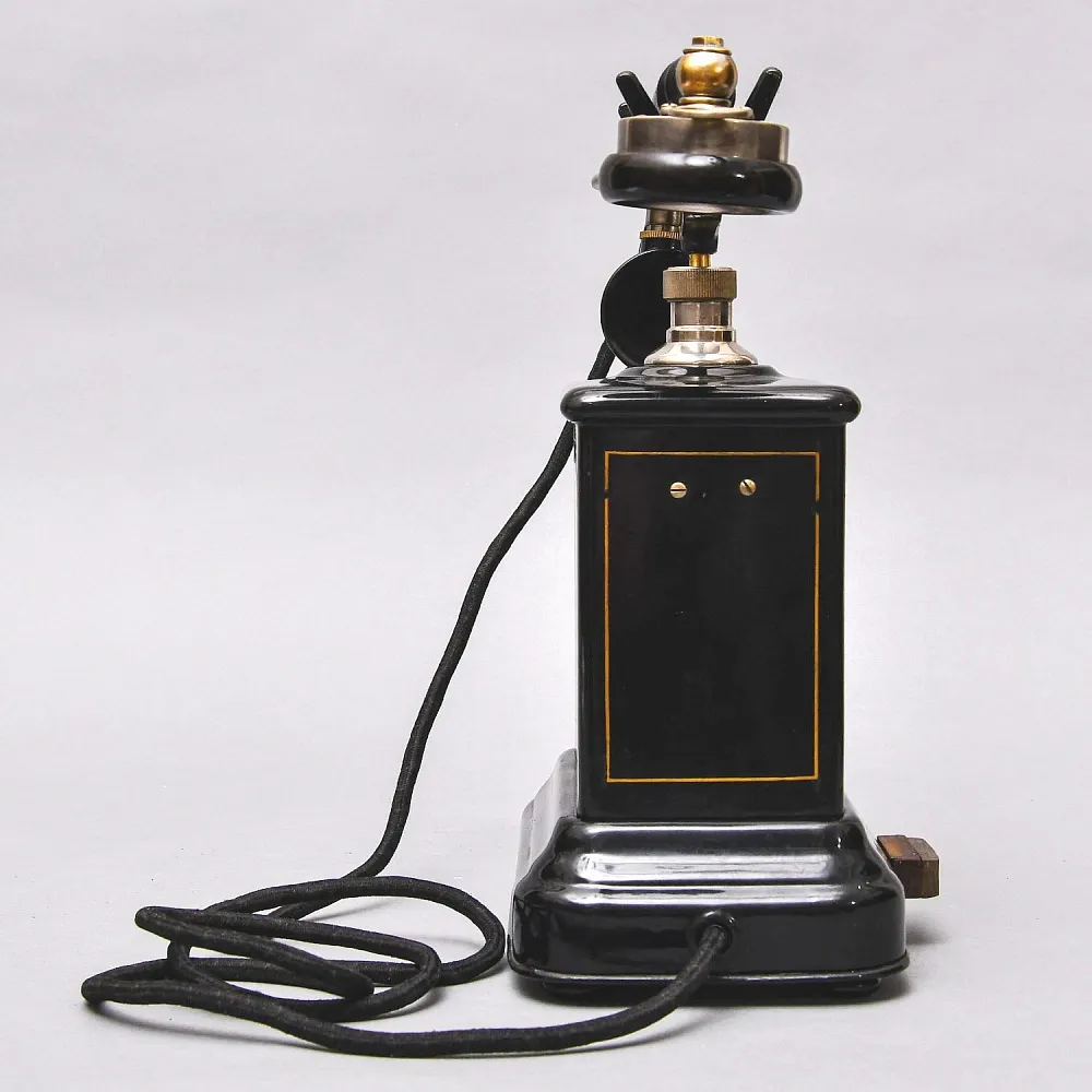 Старинный Настольный Телефонный аппарат - Телефон «JYDSK - Telefon Aktieselskab», Дания -1908 год.