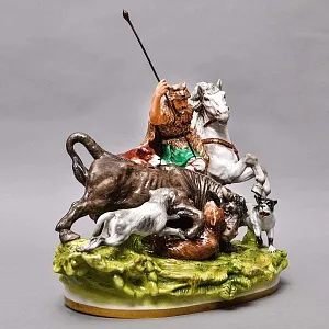 Антикварная Фарфоровая статуэтка «ОХОТА НА БЫКА», Scheibe-Alsbach Германия, первая половина ХХ века. 
