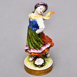 Коллекционная Фарфоровая Статуэтка «Девочка - танцовщица в оранжевом шарфике», VOLKSTEDT Германия -50 гг.
