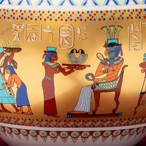 Коллекционная Авторская  Ваза «THEBEN» Фарфор KAISER Германия 70 -е годы ХХ века.