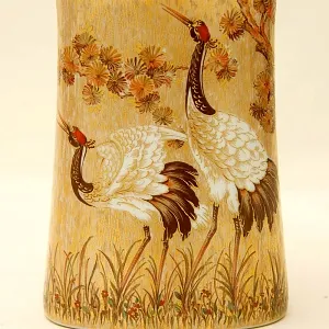 Коллекционная Авторская  Ваза из серии «Журавли» KAISER Германия Н -20 см.