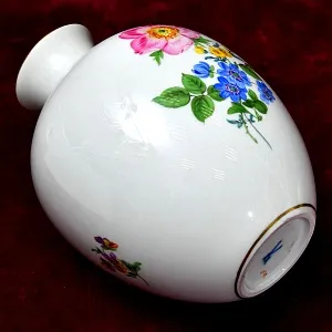 Коллекционная Фарфоровая Ваза,  MEISSEN / МЕЙСЕН, Германия - 1970 год.