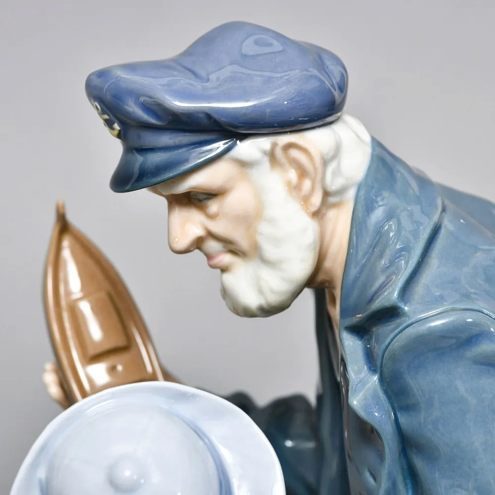 Коллекционная Фарфоровая статуэтка «Старый моряк и мальчик», Lladro Испания, 1984 - 2002 годы. 