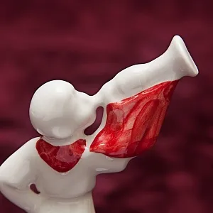 Коллекционная Фарфоровая Статуэтка «Пионер - Горнист», Россия.