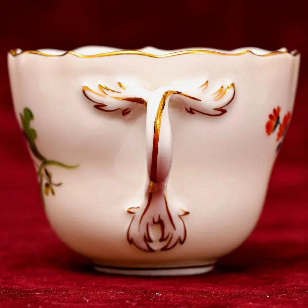 Классическая Кофейная пара «ЦВЕТЫ», Фарфор MEISSEN / МЕЙСЕН Германия.