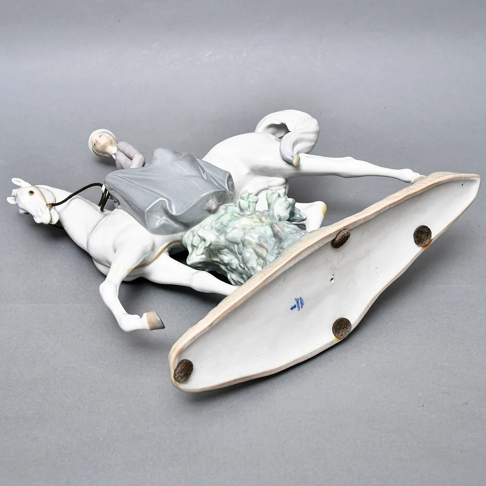 Коллекционная Фарфоровая статуэтка «Прекрасная наездница», Lladro Испания, 1984 - 1989 годы.