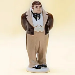 Авторская Фарфоровая статуэтка «Гоголевские персонажи. Собакевич», ЛФЗ СССР, 50-60 гг. 