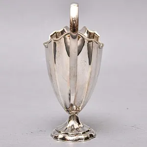 Классический Металлический Молочник - Соусник - Кувшинчик. Silverplate, SHEFFIELD Англия 50-е годы ХХ века.