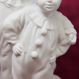 Коллекционная Авторская Статуэтка «Смех и Радость» из серии «Детский Утренник», фарфор ИФЗ, Россия.