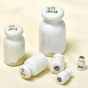 Редкость!!! Антикварный Набор Фарфоровых Гирь для Кухонных весов, Германия -1910 год.