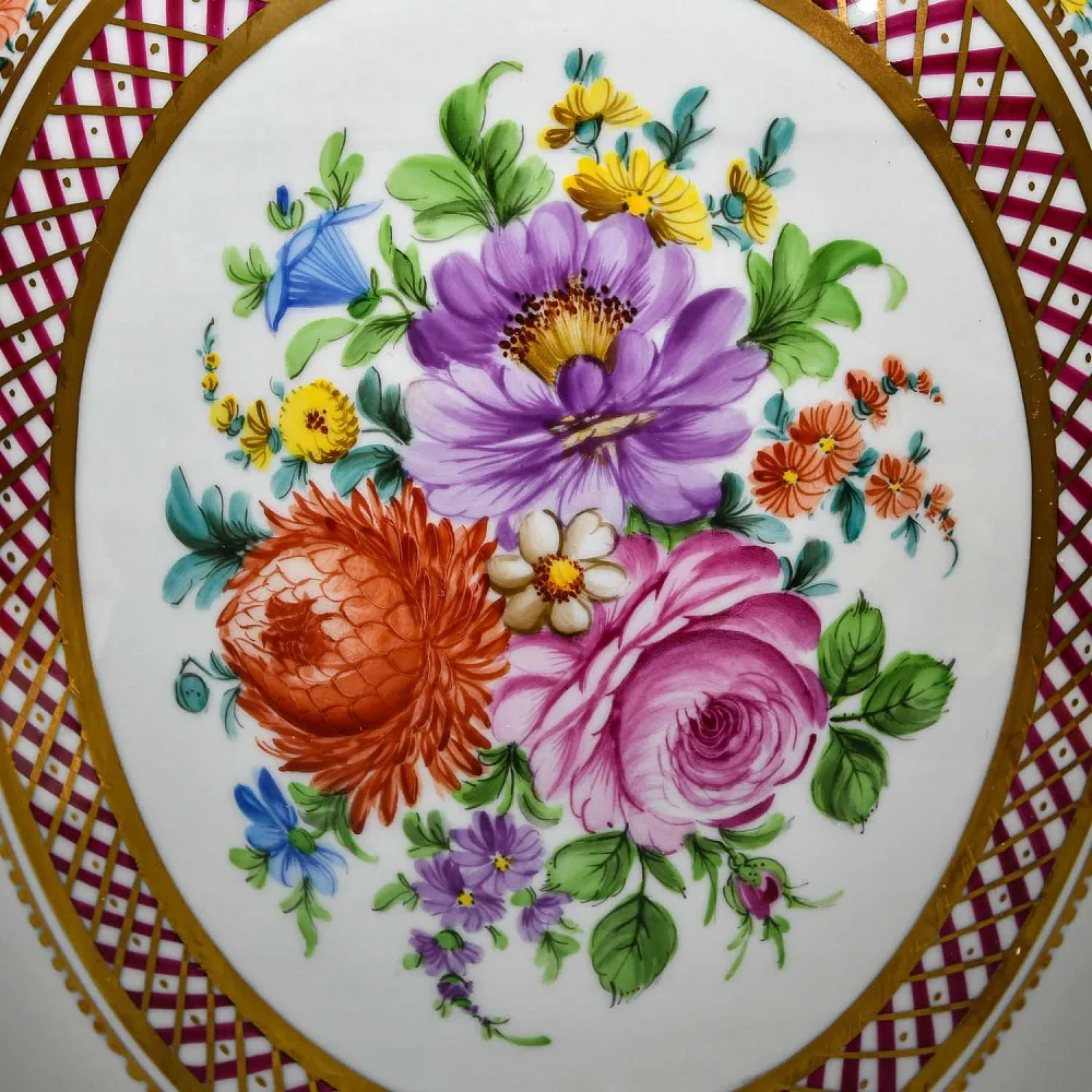 Большой Фарфоровый Вазон - Ваза с крышкой «Цветочная гирлянда», SP Dresden Германия, 50-е гг. ХХ века.