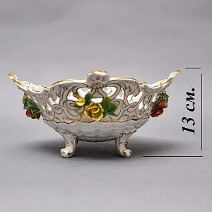 Фарфоровая Сухарница - Конфетница на ножках «Букет с розами», SP Dresden / Potschappel Германия.