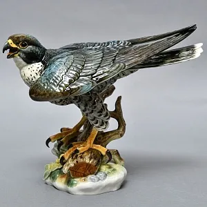 Большая Фарфоровая Статуэтка «Птица - Сокол-Сапсан», Hutschenreuther, Германия -1970 год.