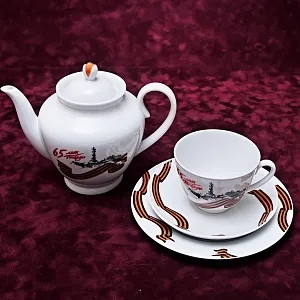 Коллекционный Чайный сервиз «Эгоист» - «65 лет Победы», Фарфор ИФЗ, Россия. 