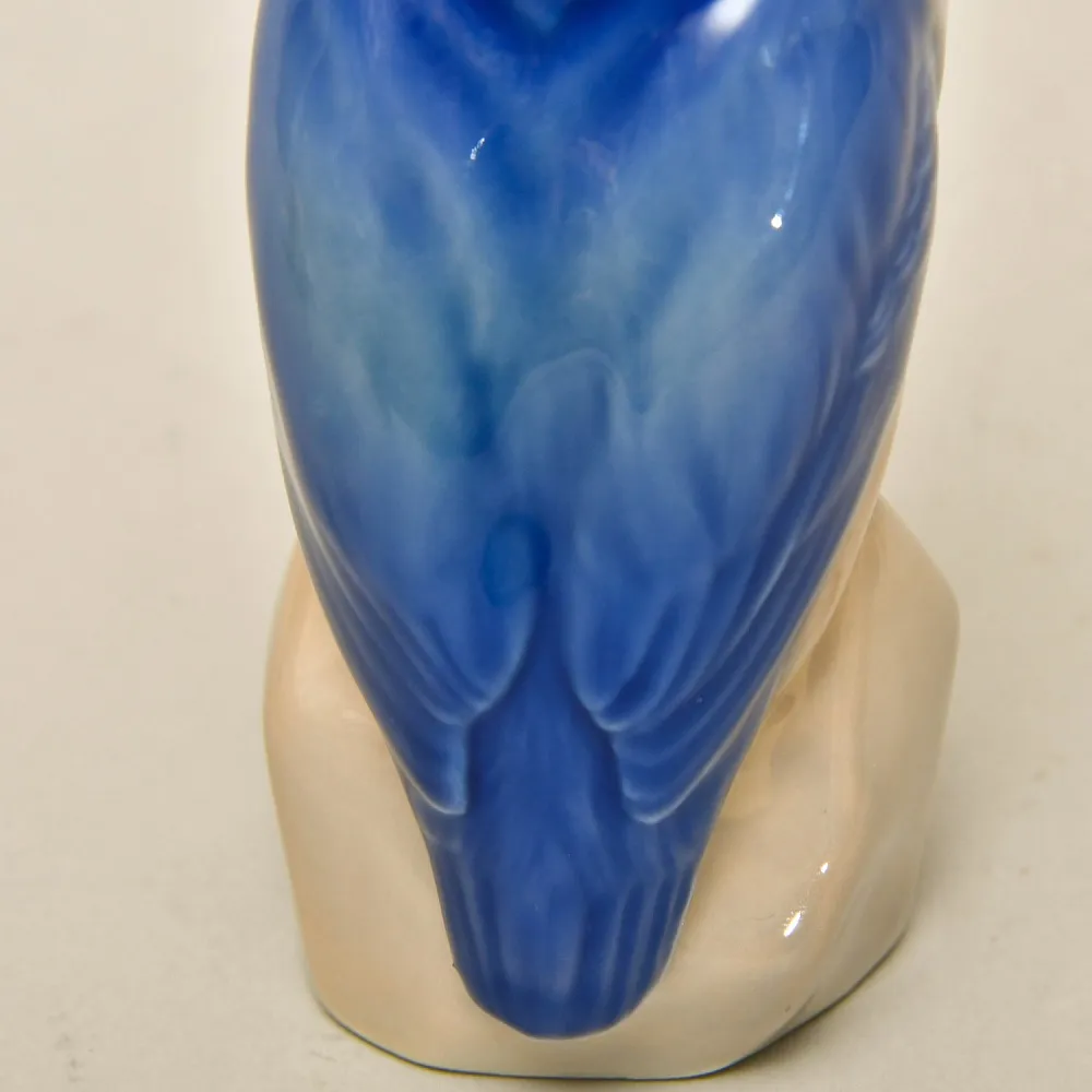 Коллекционная Фарфоровая Статуэтка «ПТИЦА. ЗИМОРОДОК С РЫБОЙ», ROYAL COPENHAGEN Дания.