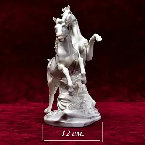 Коллекционная Фарфоровая Статуэтка «БЕГУЩИЕ ЛОШАДИ», Карл Энс / Karl Ens, Германия 60 гг.