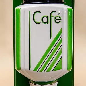 Старинная Настенная Ручная Механическая Кофемолка «PeDe» в стиле АРТ-Деко, Голландия.