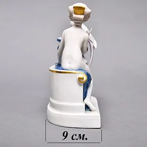 Антикварная Фарфоровая статуэтка «Обнаженная девушка и попугай», ROSENTHAL Германия - 1924 год.