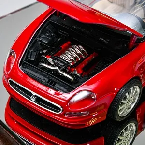 Коллекционная Металлическая Модель «Автомобиль - Maserati 3200 GT» Германия.