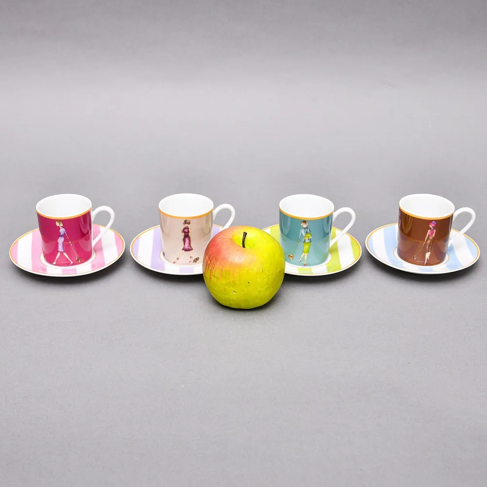 Набор из 4-х Кофейных пар «За покупками - Shopping», Limoges Medard de Noblat Франция, конец ХХ века.