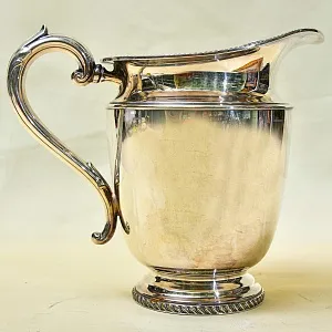 Винтажный Металлический Кувшин на 2 литра, Elkington & Co Англия, середина ХХ века.