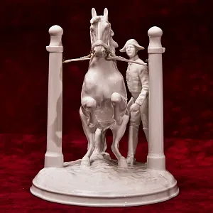 Редкая! Фарфоровая статуэтка «ТРЕНИРОВКА», Wiener Porzellanmanufaktur Augarten, Австрия, середина ХХ века.