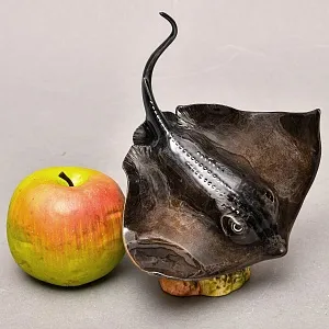 Коллекционная Фарфоровая статуэтка «Рыба - СКАТ», Goebel Германия, вторая половина ХХ века.