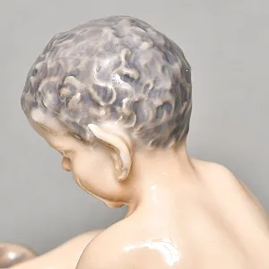 Коллекционная Фарфоровая статуэтка «Фавн с медведем», Royal Copenhagen Дания - 1968 год. 