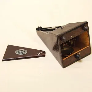 Старинный Механический Метроном в деревянном корпусе, System MAELZEL Германия - 50 гг.