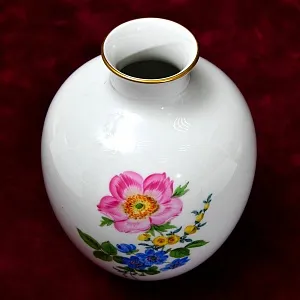 Коллекционная Фарфоровая Ваза,  MEISSEN / МЕЙСЕН, Германия - 1970 год.