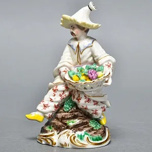 Редкая Фарфоровая статуэтка «Китайский продавец фруктов», Nymphenburg Германия, 50-е гг.