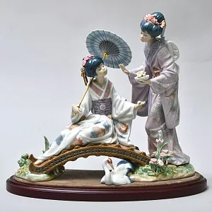 Большая Коллекционная Фарфоровая статуэтка «ВЕСНА В ЯПОНИИ», Lladro Испания -1984 год.