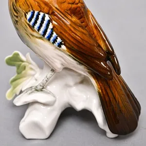 Птица - Фарфоровая статуэтка «Сойка», Karl Ens Германия, первая половина ХХ века.